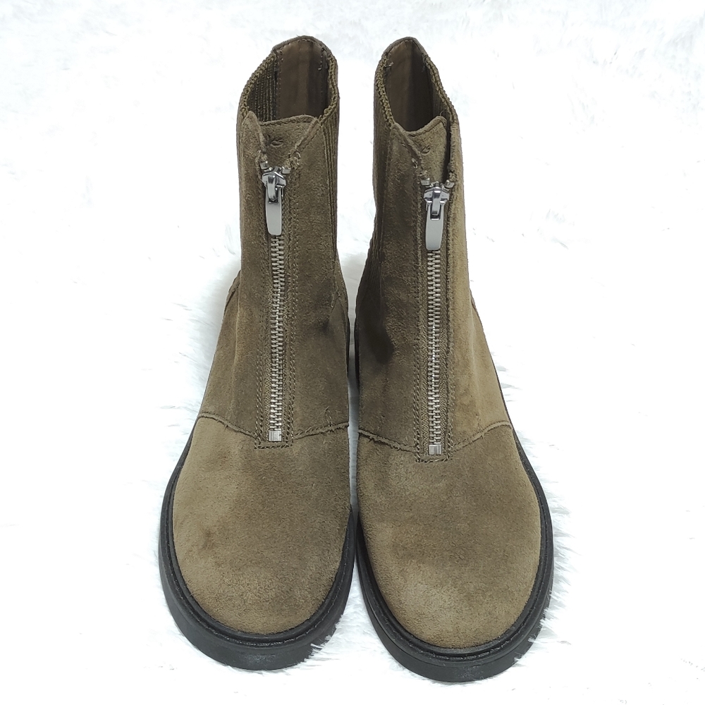 Clarks Green Suede Front Zipper Biker Boots 7 Motorcycle